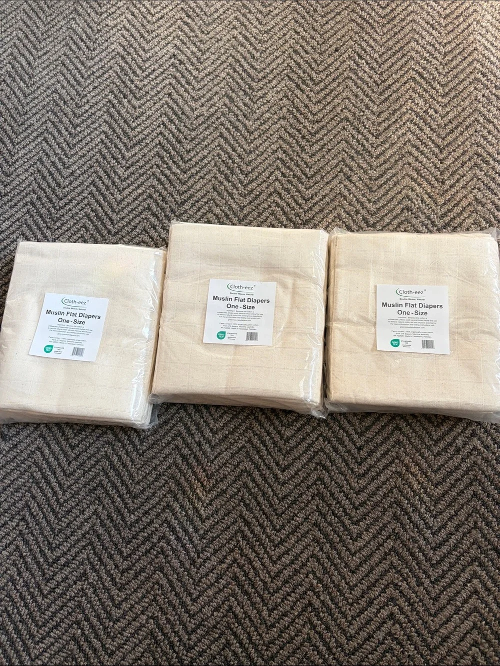 Clotheez Muslin Flat Diapers - One Size (3 Pack)
